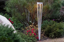 Les Jardins Hawi Solar LED Pathway Light