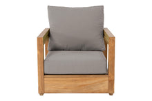 5 pc Chatsworth Teak Club Chair Chat Group. Sunbrella Cushion.