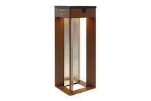 Les Jardins Faro Solar LED Wall Light