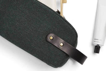 Sunbrella Andy Travel Kit Toiletry Bag