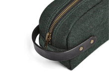 Sunbrella Andy Travel Kit Toiletry Bag